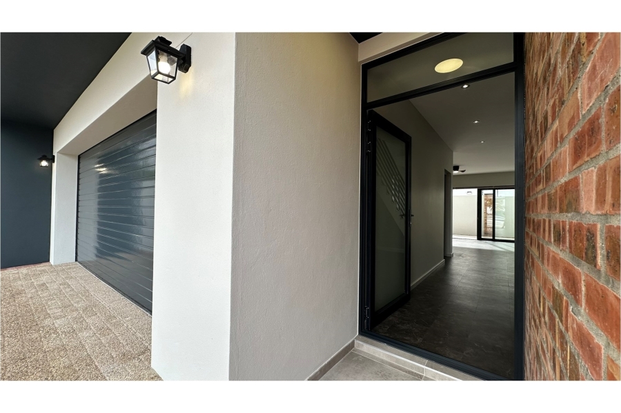 To Let 3 Bedroom Property for Rent in Paarl Central Western Cape
